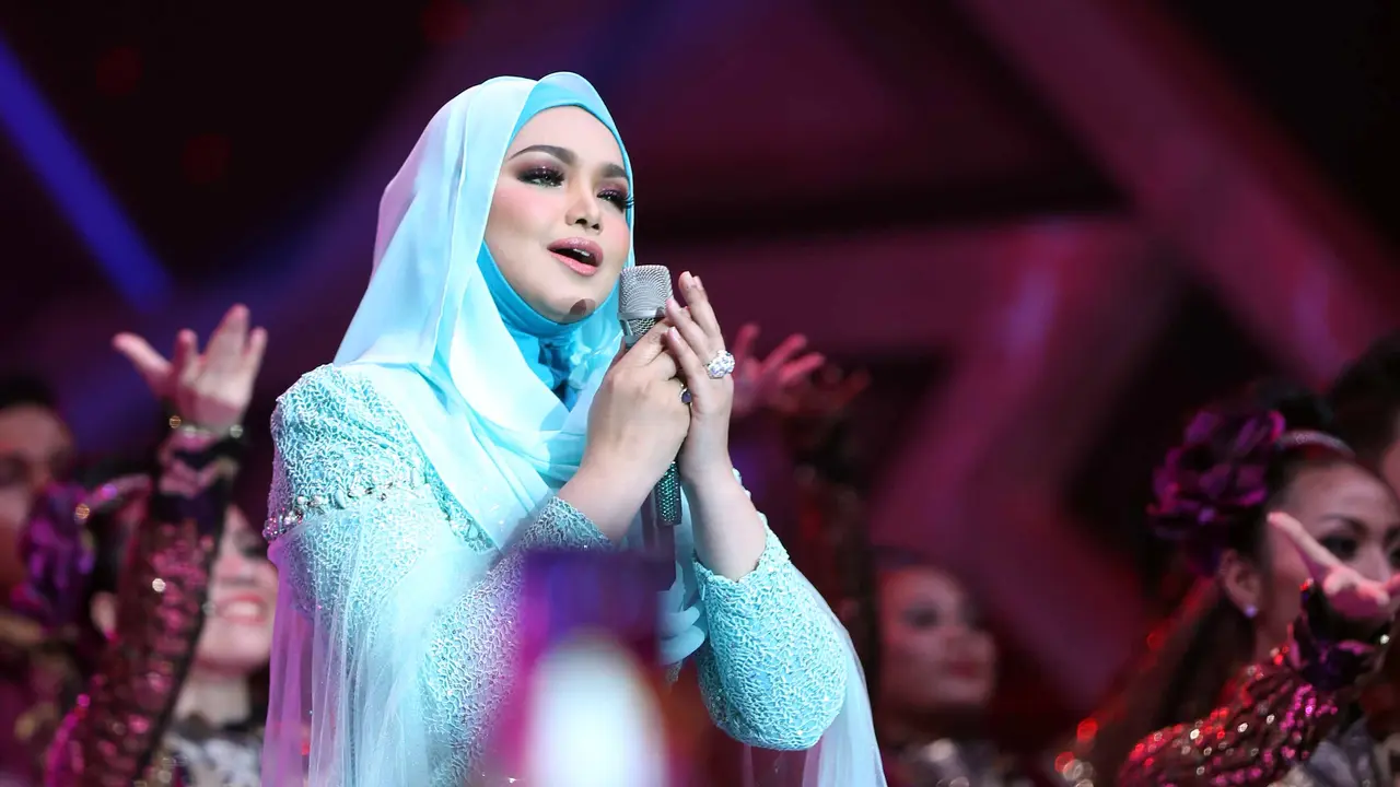 [Bintang] Siti Nurhaliza
