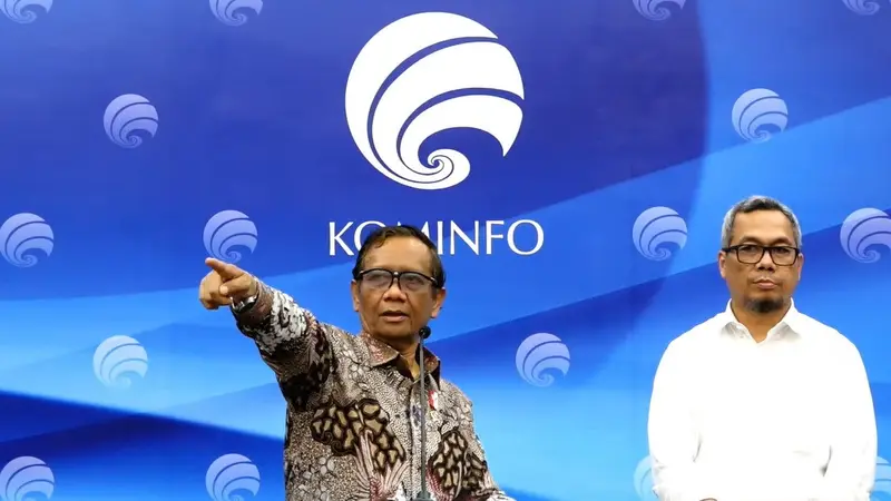 Plt. Menkominfo Mahfud MD dalam konferensi pers di Jakarta, Senin (22/5/2023) (YouTube Kemkominfo TV)