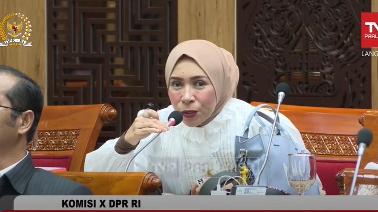 Momen Melly Goeslaw dan Ahmad Dhani Nyanyi Saat Rapat Komisi X DPR RI, Tuai Sorotan