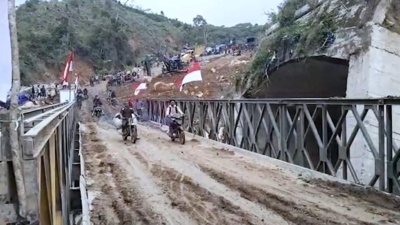 TNI AD Tuntaskan Pembangunan Jembatan Bailey Weh Paseh, Pulihkan Akses Vital Aceh