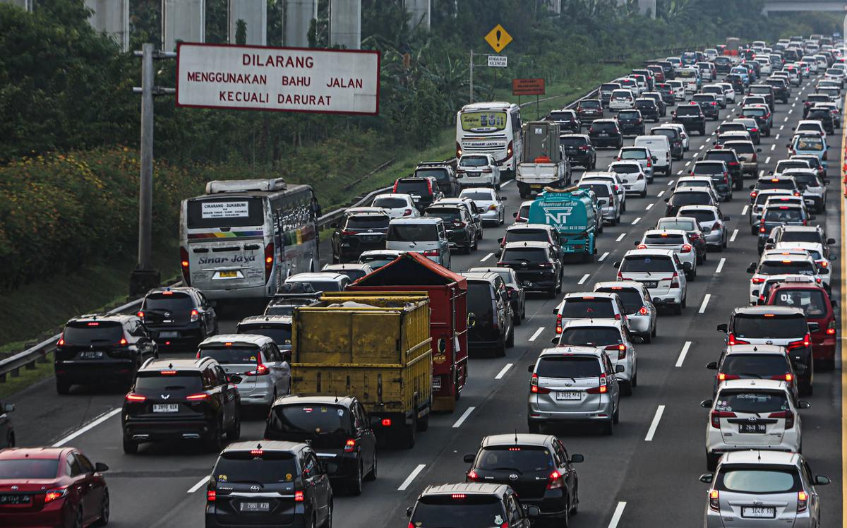 Ilustrasi macet Jalan Tol