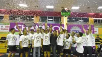 Finansia Multi Finance resmi menyandang predikat sebagai juara umum pada ajang Pekan Olah Raga Asosiasi Perusahaan Pembiayaan Indonesia (POR-APPI) 2017. (Bola.com/Dok. Rorojongkrang EO) 