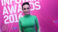 Zaskia Gotik Batal Dapat Penghargaan Gara-gara Hina Pancasila