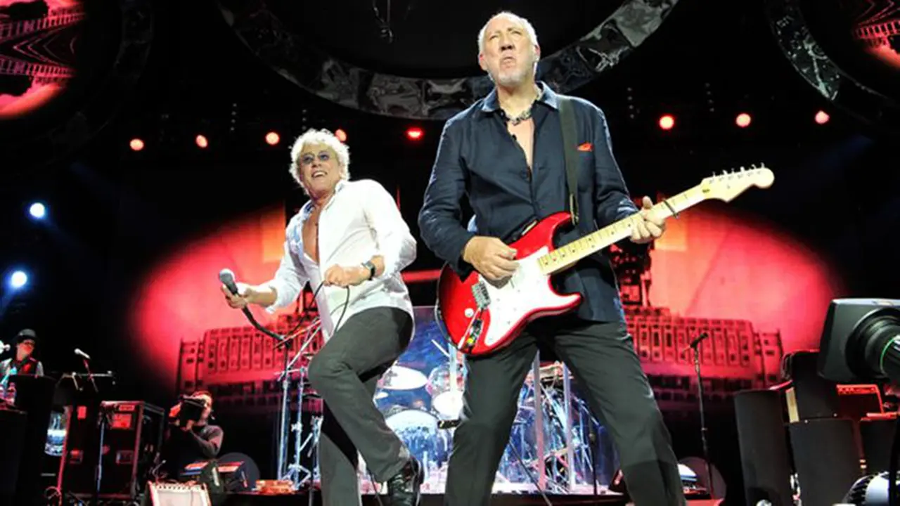 Cium Asap Ganja  di Atas Panggung, The Who Ancam Batalkan Konser
