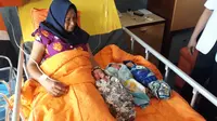 Bayi kembar tiga lahir dengan persalian normal di Majenang Kabupaten Cilacap Jawa Tengah. (Foto: Liputan6.com/Muhamad Ridlo)