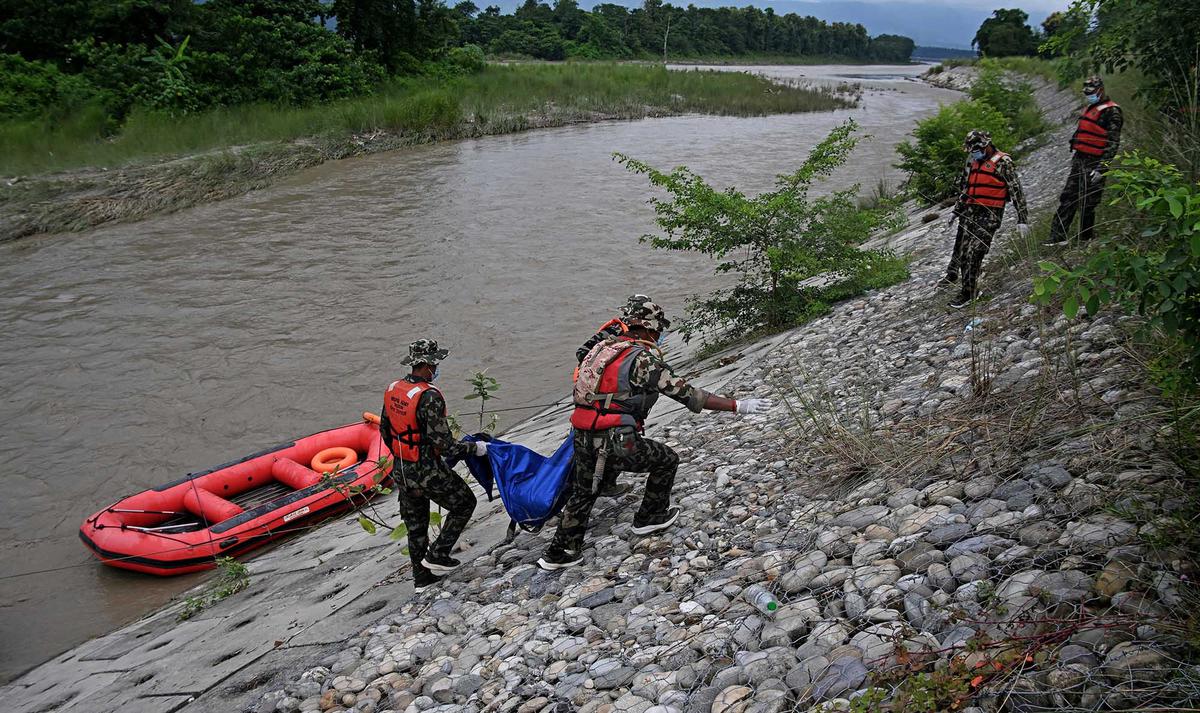 Pencarian Ribuan Warga Hilang Terus Dilakukan di Nepal