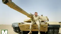 Strategi Ampuh Mertesacker Hindari Wajib Militer