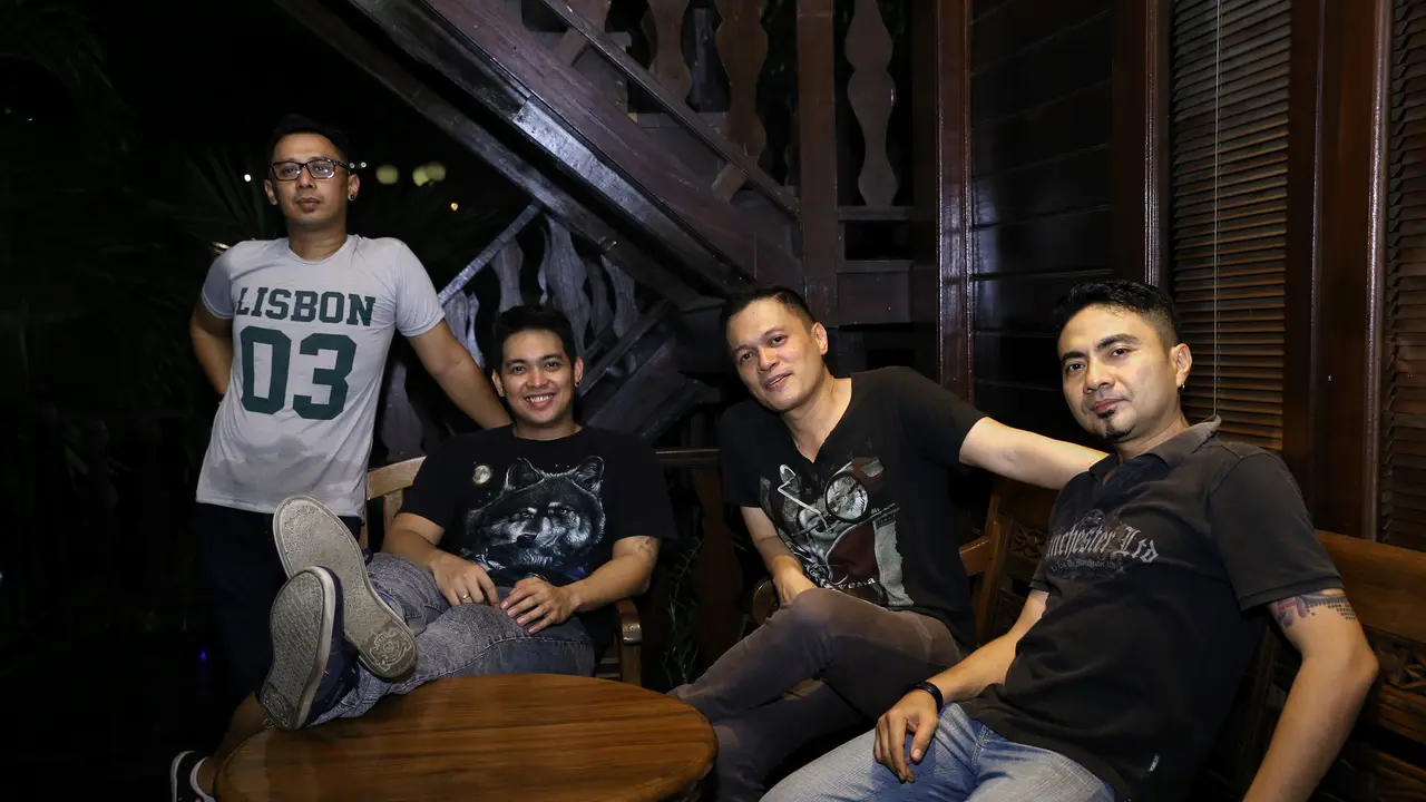 ADA Band