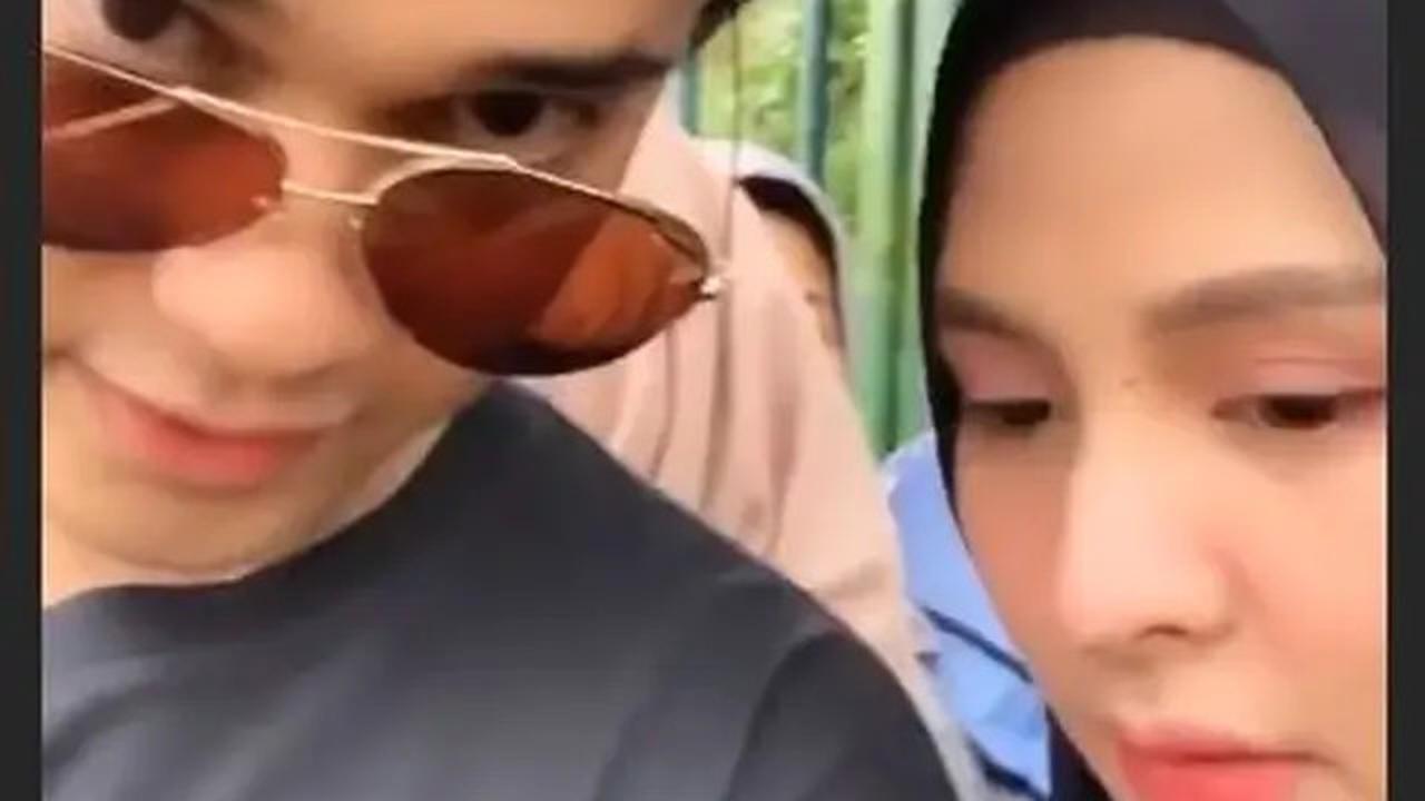Resmi Cerai, 7 Potret Kenangan Thya Sethya Eks Gadis MMA dan Suami