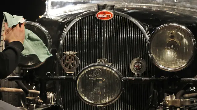 Mobil Klasik Bugatti Type 57S
