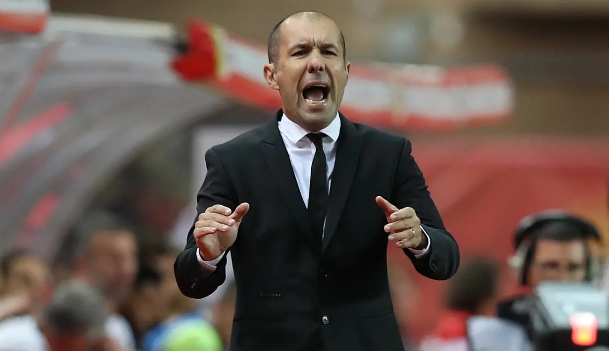 1. Leonardo Jardim - Salah satu pelatih yang sukses membuat PSG gagal meraih juara Ligue 1. Ia berhasil membawa AS Monaco menjuarai Ligue 1 mengalahkna dominasi yang diraih PSG saat itu.(AFP/Valeri Hache)