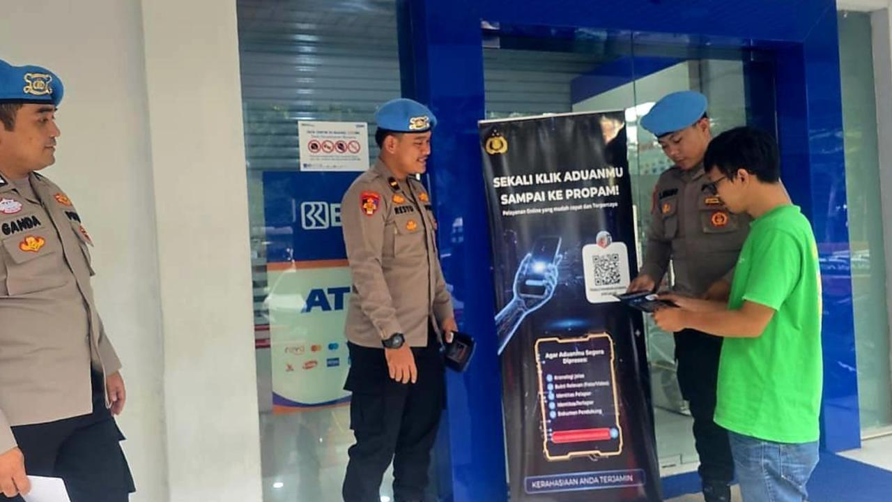 Propam Polri Luncurkan Layanan Pengaduan Cepat, Warga Cukup Scan QR untuk Lapor Pelanggaran Polisi