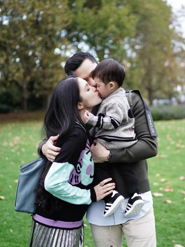 [Fimela] Sandra Dewi