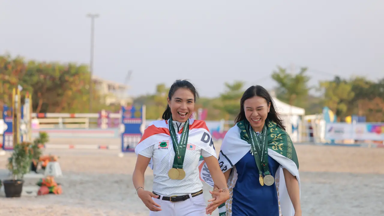 Kakak Beradik Herjawan Berjaya di Kejurnas Berkuda 2023