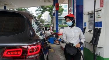 Pengisian BBM di SPBU