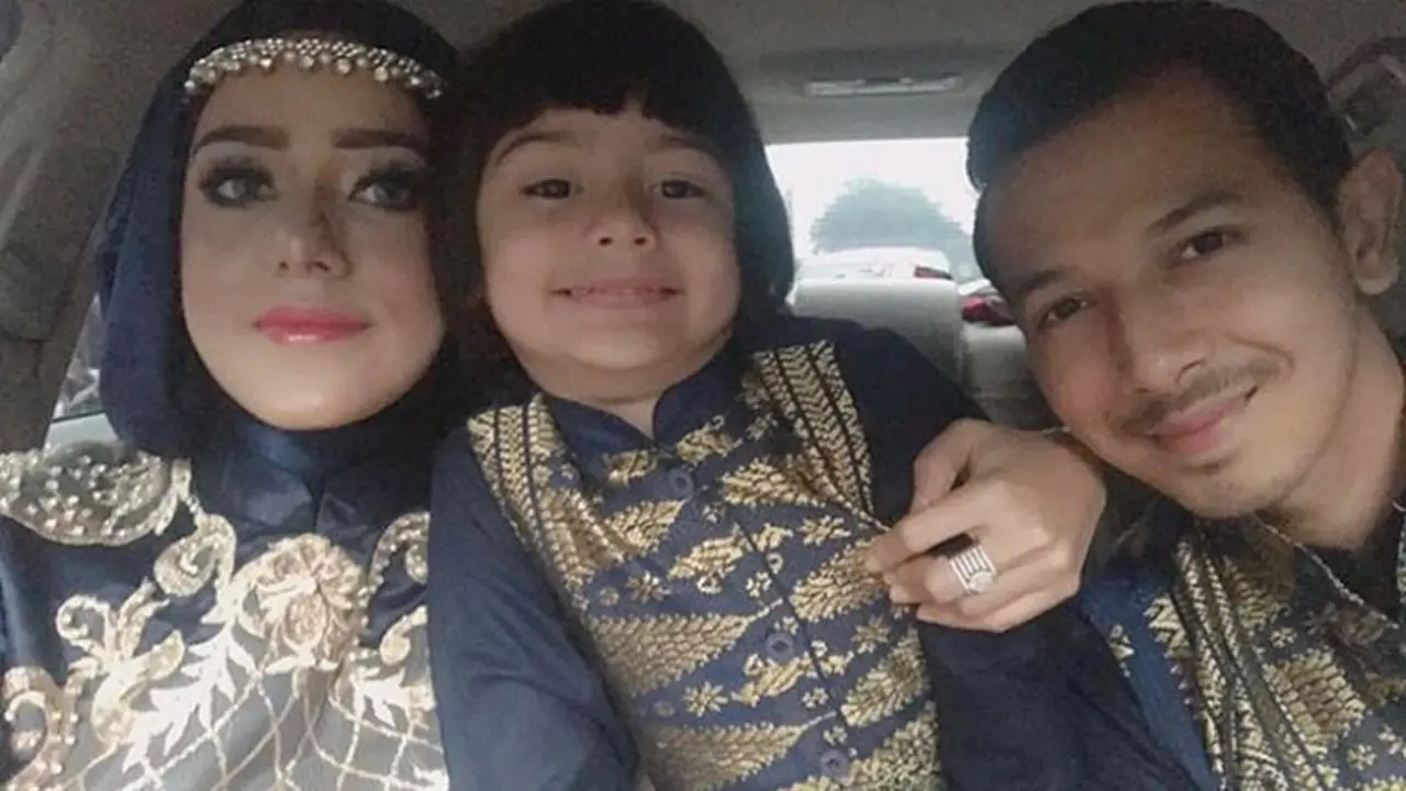 Fairuz A. Rafiq dan Sonny Septian