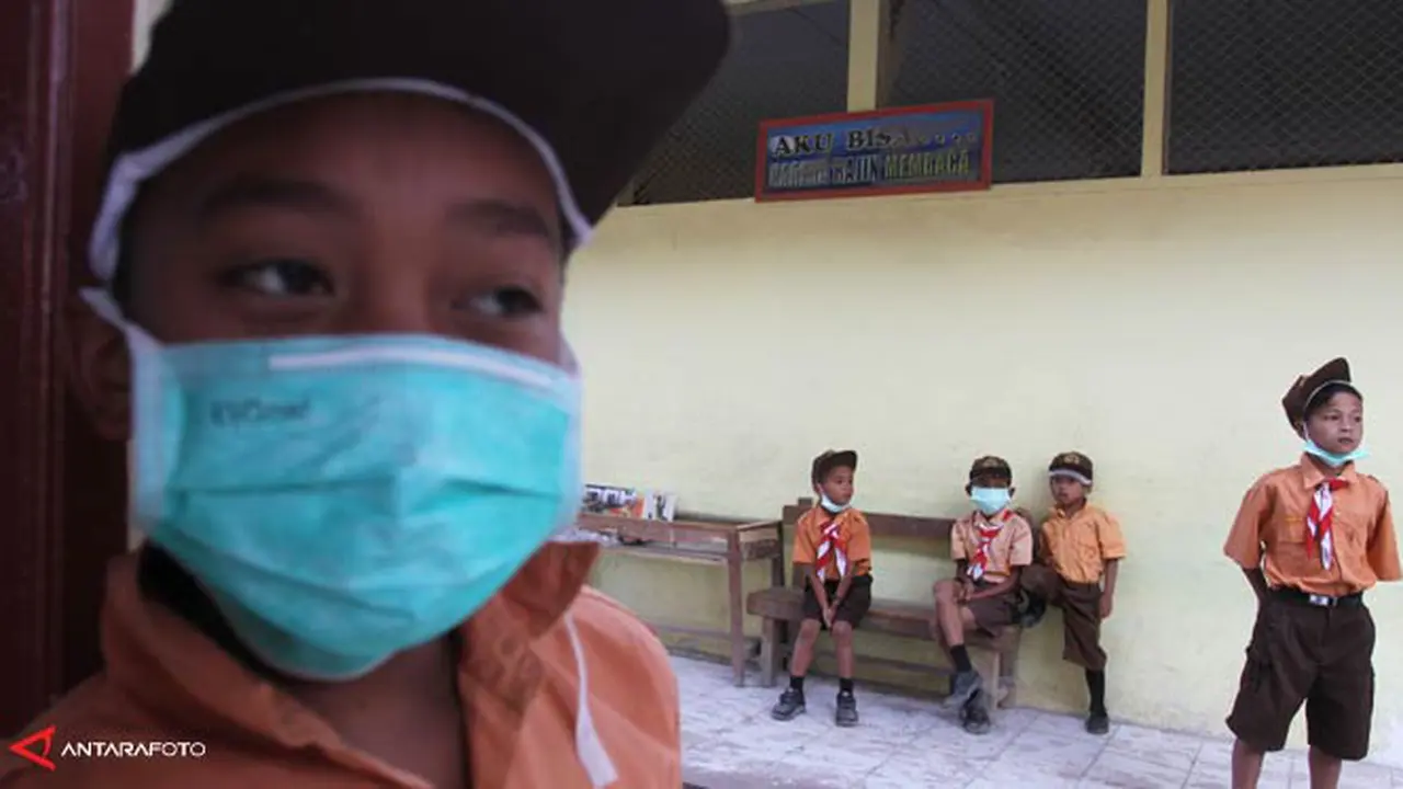 pelajar-sinabung-140123b.jpg