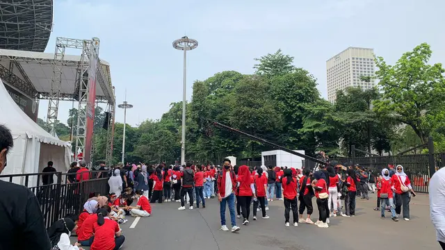 Suasana di Stadion Utama Gelora Bung Karno (SUGBK), Senayan Jakarta menyambut kedatangan Timnas Indonesia U-22 dan rombongan atlet SEA Games 2023