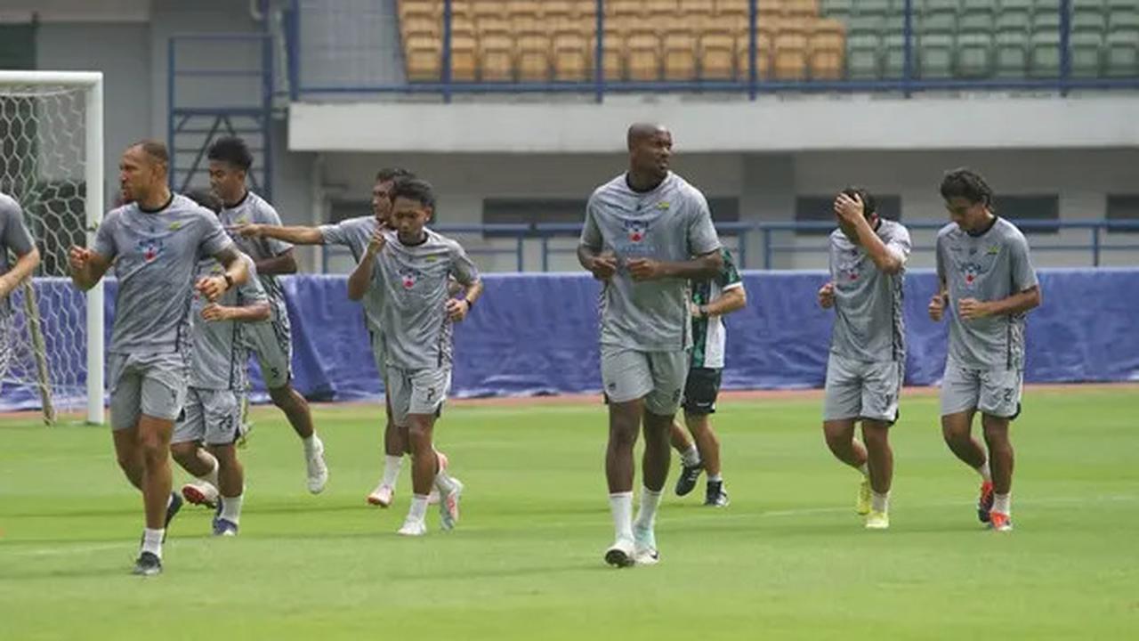Kondisi Terkini Pemain Persib Bandung Jelang Laga Big Match Lawan Persebaya: Nick Kuipers Sudah Kembali