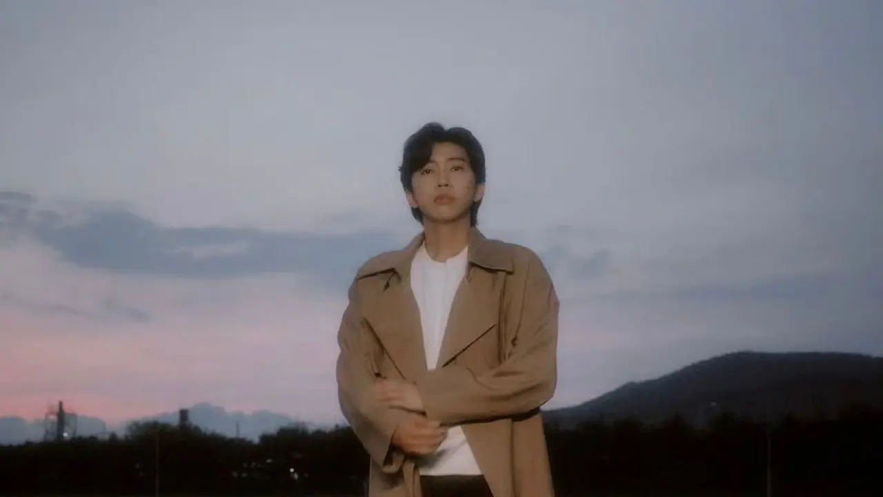 Lim Young Woong Mendonasikan Seluruh Hasil Streaming Lagu 'Grain of Sand' Ciptaannya yang Menjadi OST Film Picnic (Foto: instagram.com/im_hero____/)