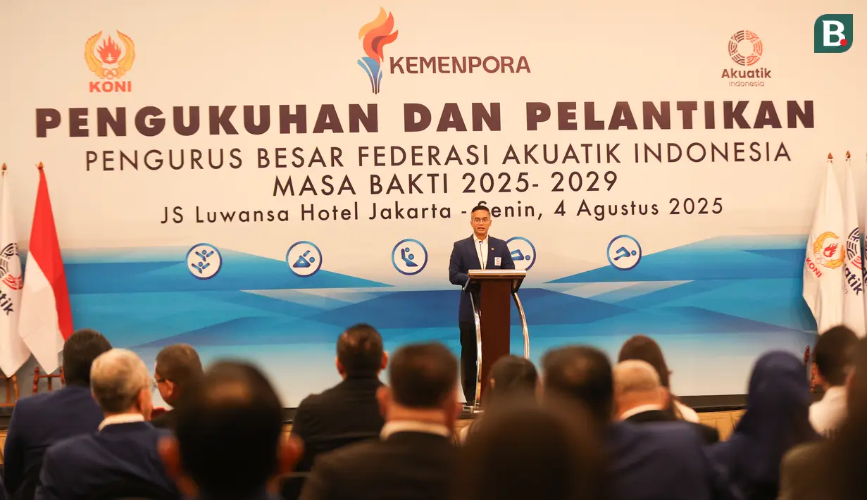 Anindya Bakrie saat menyampaikan pidato setelah dilantik menjadi Ketua Umum Federasi Akuatik Indonesia yang digelar di Hote JS Luwansa, bilangan Kuningan, Jakarta Selatan pada Senin (4/8/2025) sore WIB.
