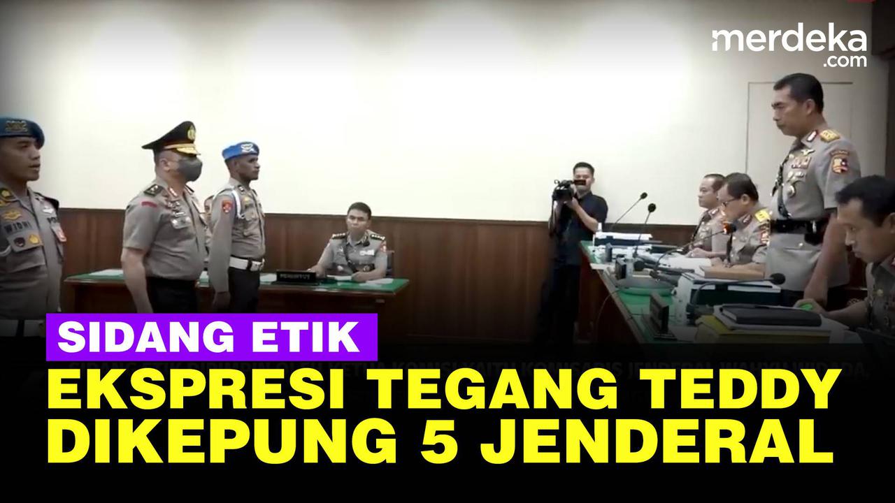VIDEO: Ekspresi Irjen Teddy Minahasa Jalani Sidang Etik, Dikawal 5 Jenderal Polisi