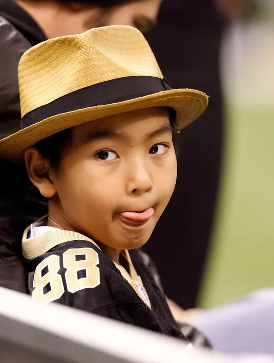 Terlihat menyenangkan namun sedikit menyedihkan, lantaran ketidak hadiran sosok Pitt bersama mereka. Pitt yang sempat bertemu dengan buah hatinya, kini masih harus menjalani berbagai pemeriksaan. (AFP/Bintang.com)