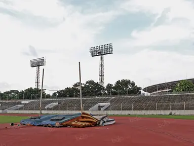 Stadion Madya Senayan dibangun pada tahun 8 February 1960 dengan kapasitas 15.000 penonton,  Senin (25/4/2016). (Bola.com/Nicklas Hanoatubun)