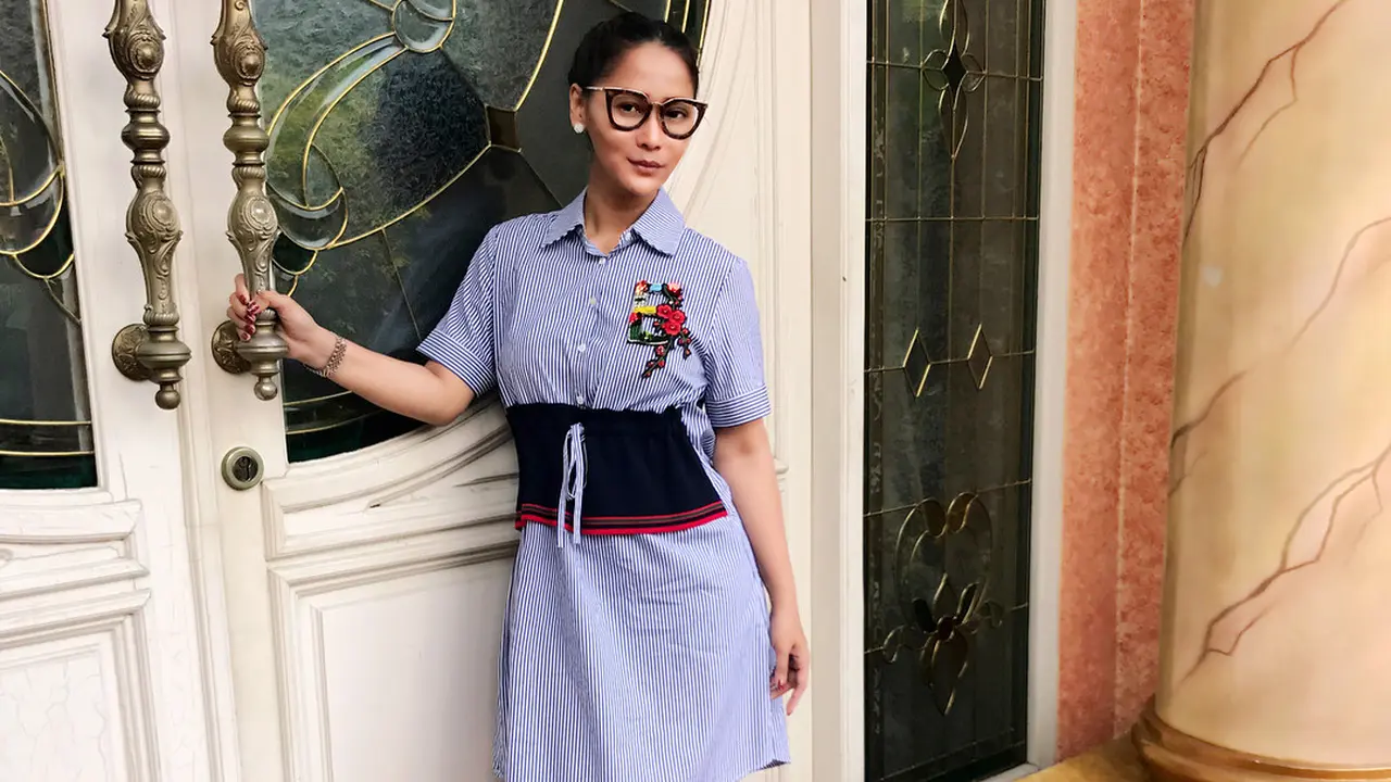 [Bintang] Inul Daratista