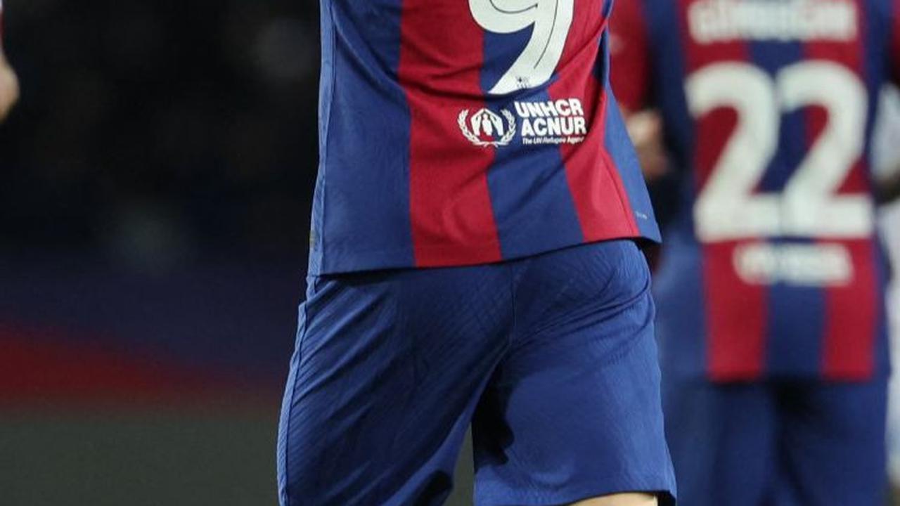 FOTO: Momen Barcelona Bantai Napoli 3-1 dan Lolos 8 Besar Liga Champions Lagi Setelah 4 Tahun