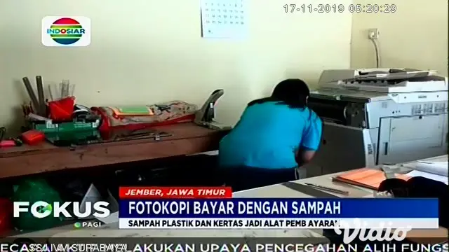 VIDEO: Ide Inovatif Warga di Jember, Foto Copy Dibayar Sampah Daur Ulang