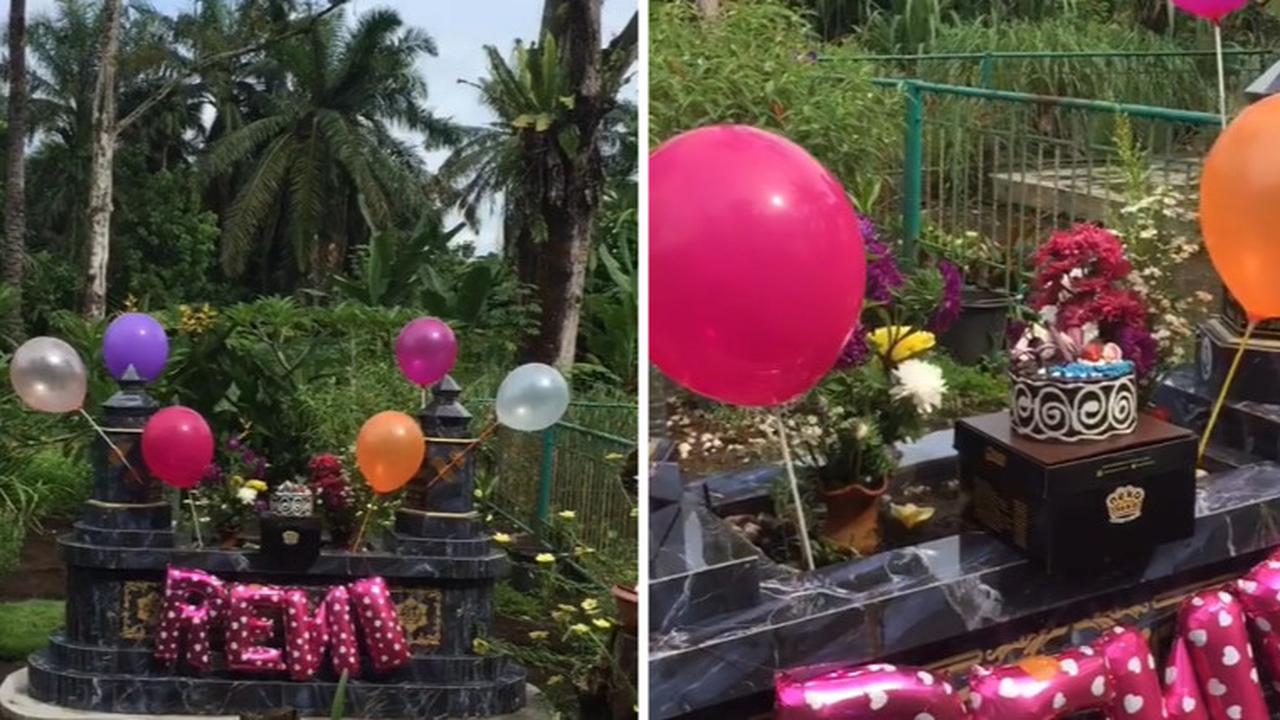 Viral Momen Pilu Orang Tua Rayakan Ultah Anaknya yang Sudah Meninggal, Kuburan Dihiasi Balon hingga Kue Ultah