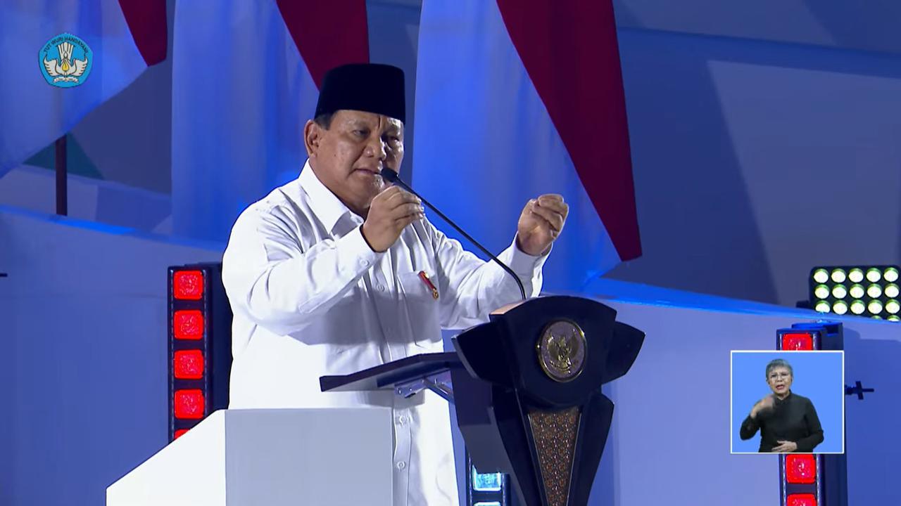 Prabowo menangis di Hari Guru 2024