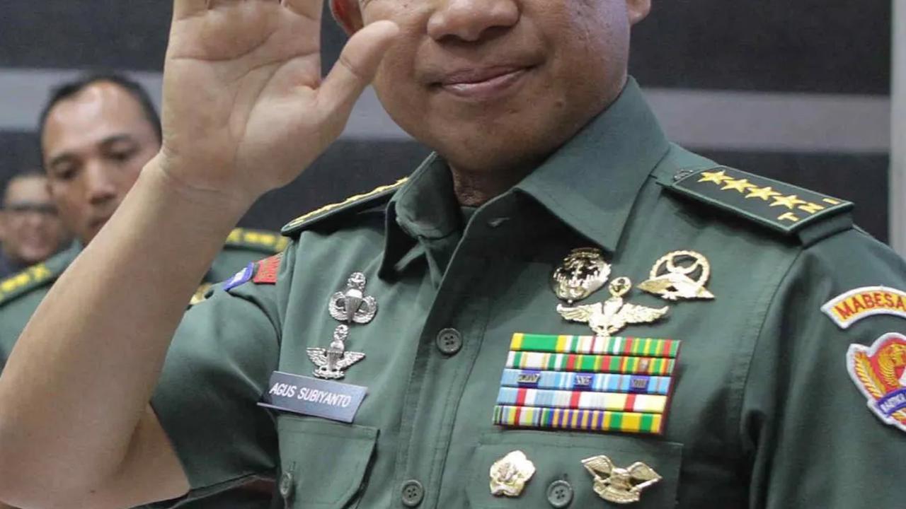 Uji kelayakan dan kepatutan atau fit and proper test di Komisi I DPR diawali dengan pemaparan visi dan misi Jenderal  Agus Subiyanto jika terpilih menjadi Panglima TNI.