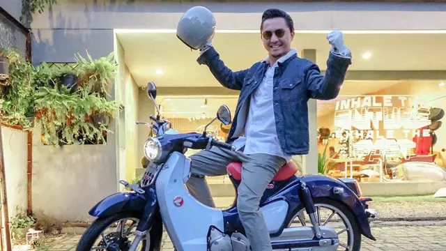 [Fimela] Omesh dan Dian Ayu
