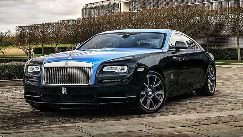 Rolls-Royce Wraith Bertabur Bintang