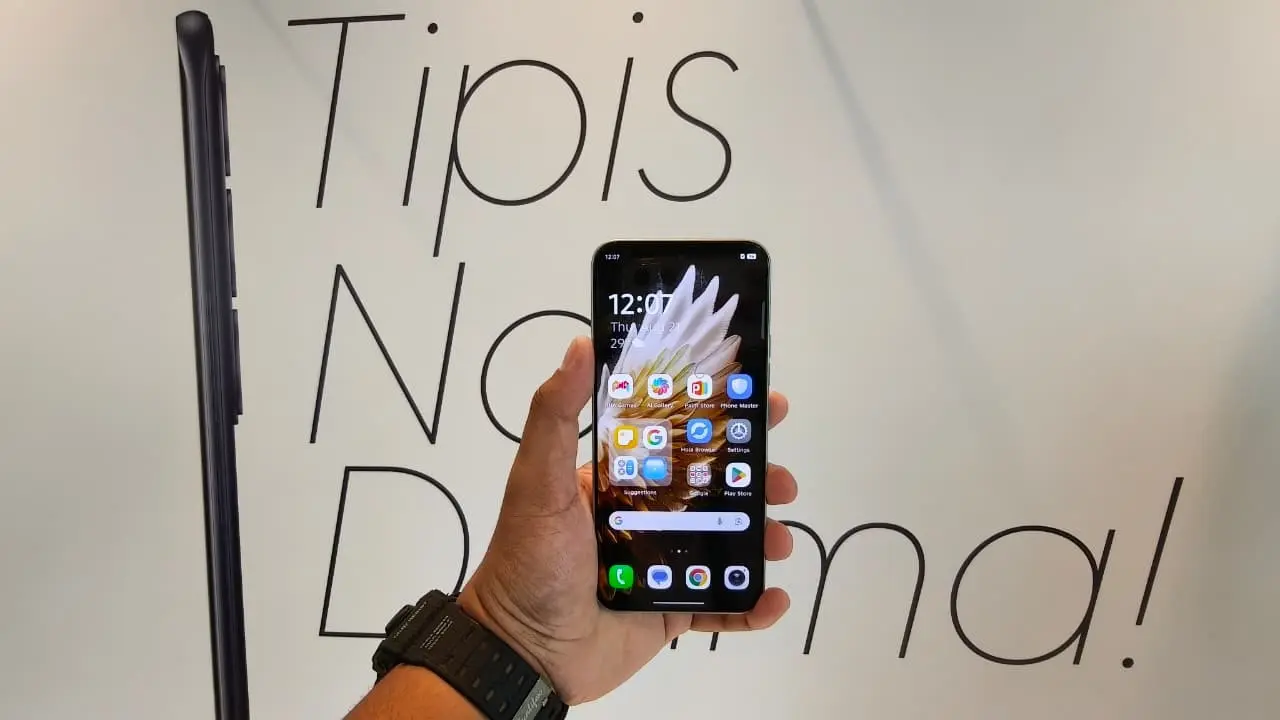Layar Beranda Tecno Spark 40 Pro+ saat acara peluncuran di Jakarta.