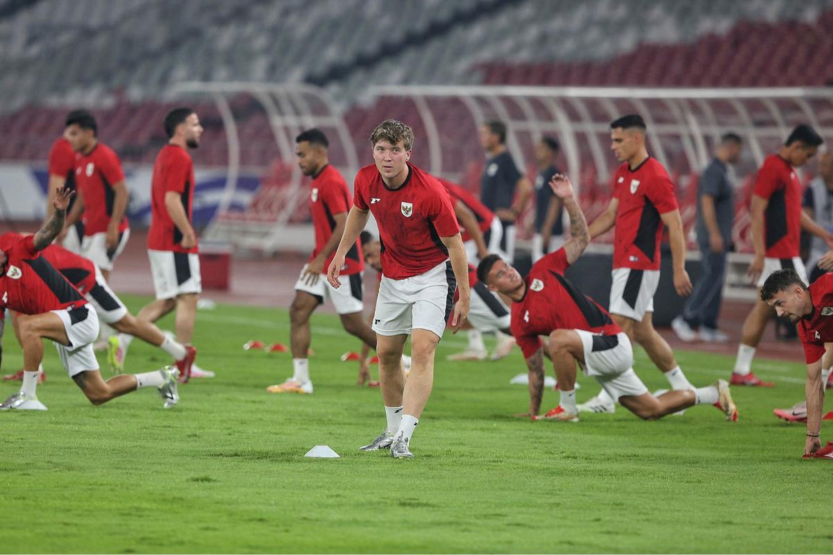 FOTO: Latihan Terakhir Timnas Indonesia Jelang Laga Melawan China