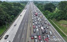 Mobilitas Kendaraan MBZ Melandai H-1 Idul Fitri 1447 H, Jasa Marga Catat Penurunan Lalu Lintas