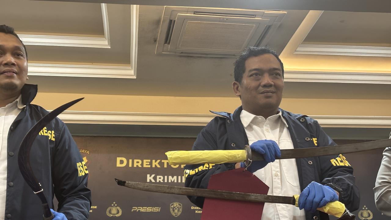 Polda Metro Jaya Telusuri Asal Senjata Tajam yang Dipakai Remaja untuk Tawuran