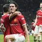 Edinson Cavani. Serupa Anthony Martial, striker asal Uruguay ini juga terimbas atas kedatangan kembali Cristiano Ronaldo di Manchester United. Solskjaer lebih mempercayakan CR-7 berduet dengan Mason Greenwood di lini depan. Musim ini ia baru tampil 8 kali dengan mencetak 1 gol. (AP/Frank Augstein)