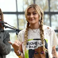Macaulay Culkin sangat terbuka jika membicarakan tentang hidupnya. Namun tidak ketika membicaraan Paris Jackson. (Fuse TV)