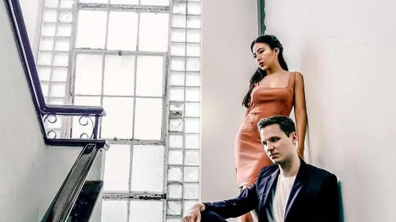 6 Potret Kenangan Nadia Vega dan Suami Bule yang Sudah Bercerai, Siap Buka Hati
