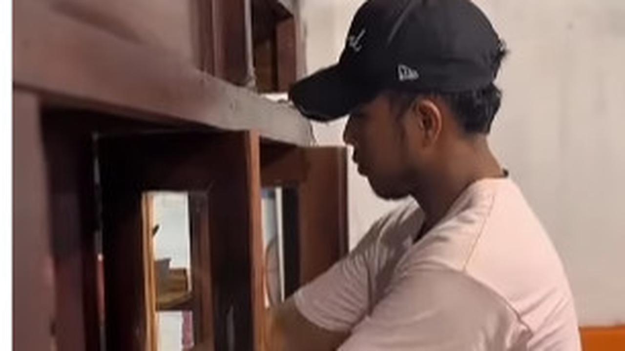 Kisah Pria Lulusan S2 Pilih Jualan Bakso, Sempat Dinyinyiri tapi Ternyata Usahanya Ramai Pembeli