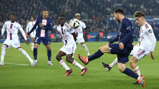Foto: Mbappe dan Messi Tak Berkutik, PSG Tumbang saat Menjamu Lyon di Liga Prancis