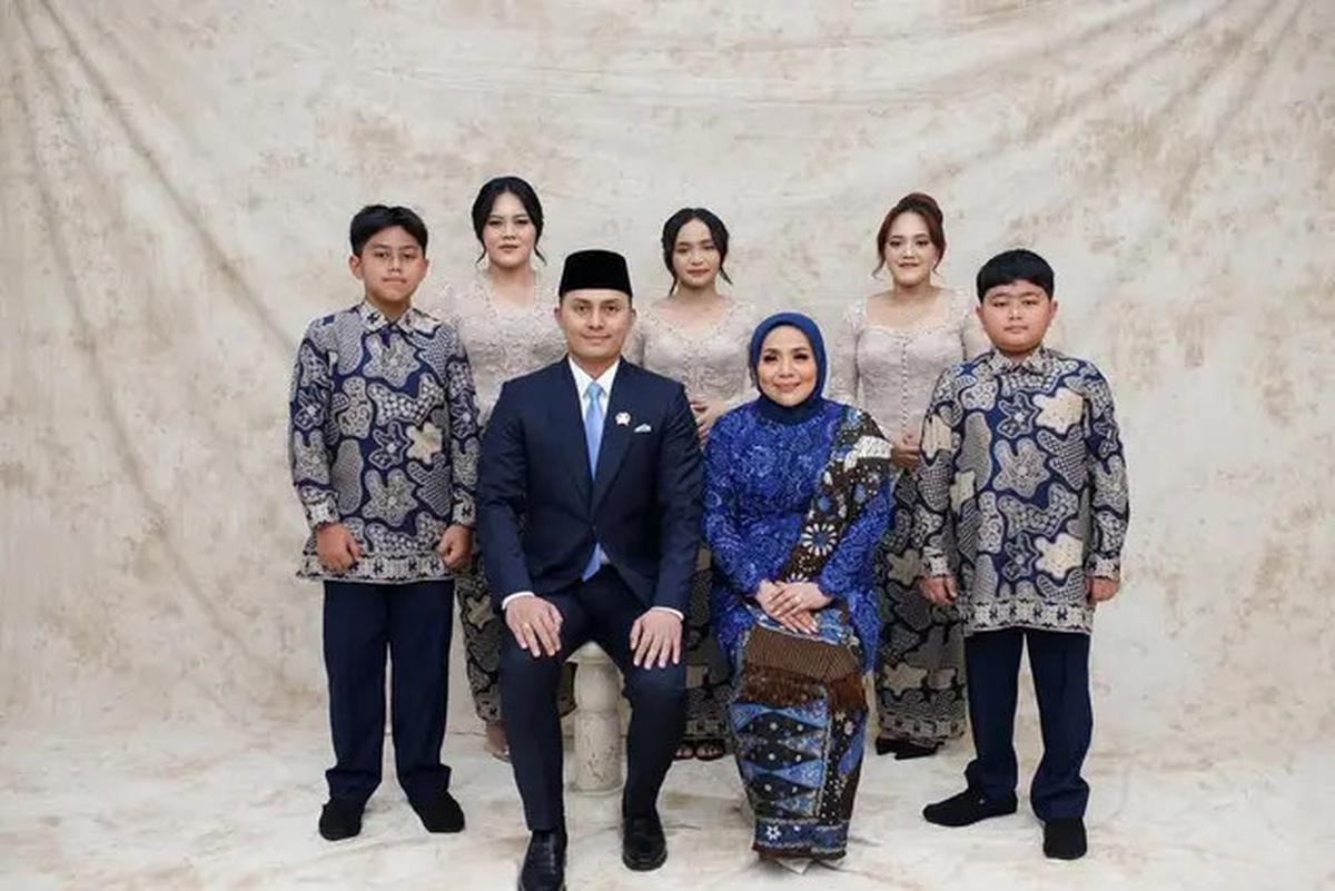 Bayi Tabung Belum Berhasil, Ini 8 Potret Kompak Muzdalifah dan Fadel Islami bareng 5 Anak