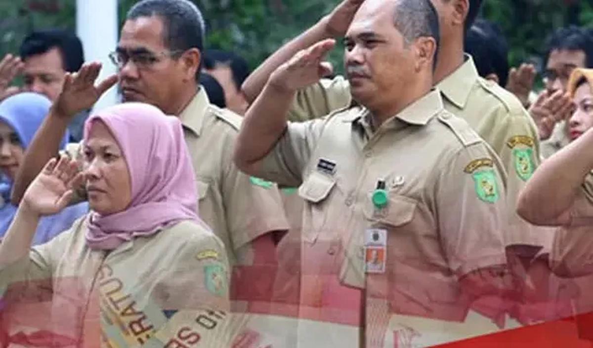 Gaji merupakan imbalan yang diberikan kepada PNS sebagai bentuk balas jasa atas pekerjanya.