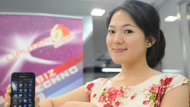 Ilustrasi Smartfren Andromax 