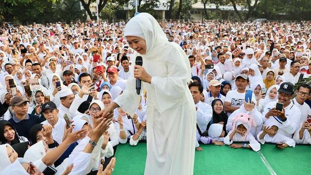 5 Momen Jalan Sehat Bersholawat Peringati 1 Muharram di Surabaya