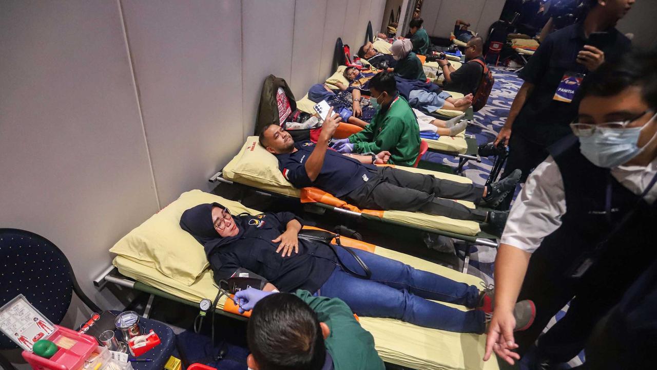 FOTO: Partai NasDem Gelar Donor Darah Serentak, Kepedulian Atasi Krisis 1,4 Juta Kantong Darah Nasional